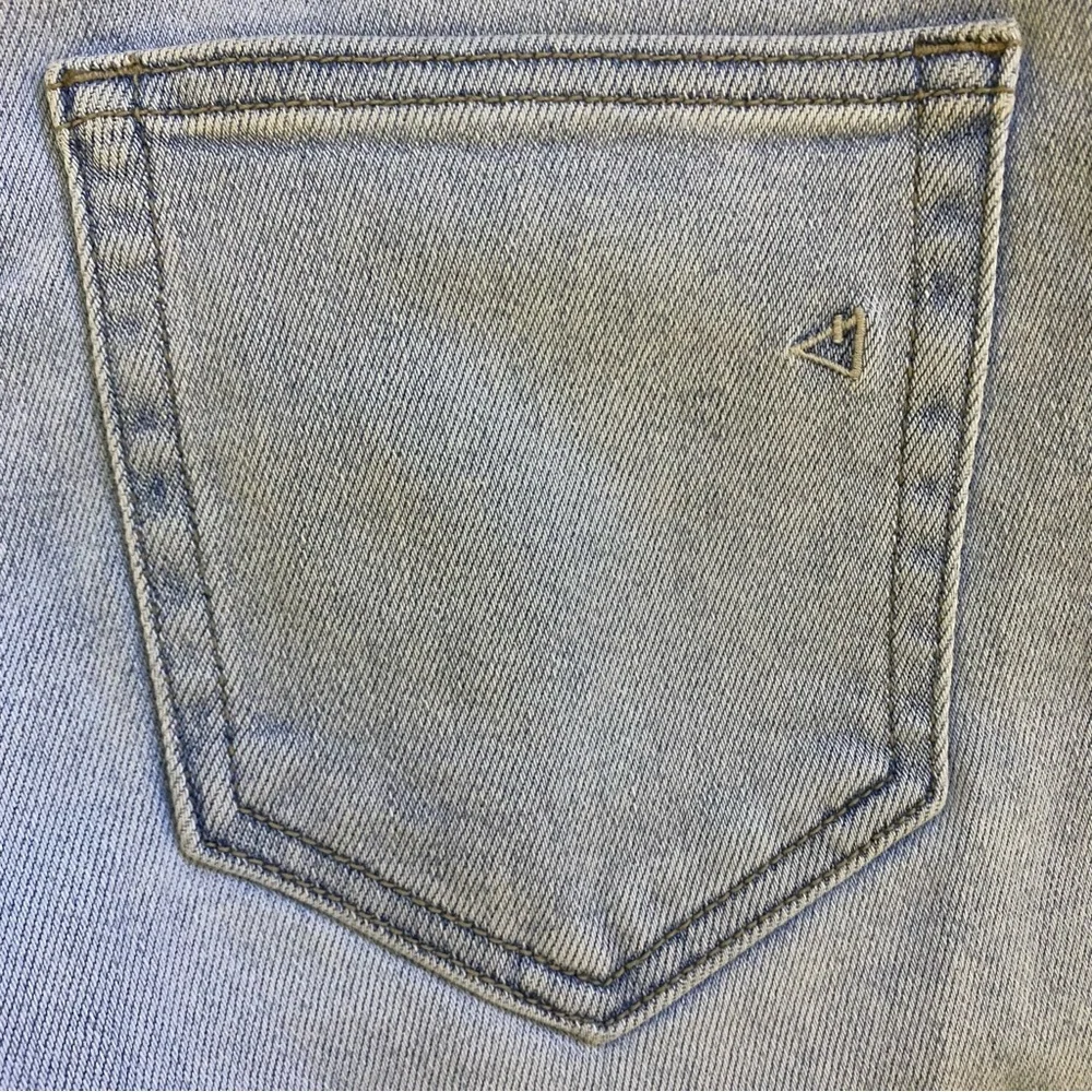 HIDDEN JEANS 27 GUC - Picture 9 of 10